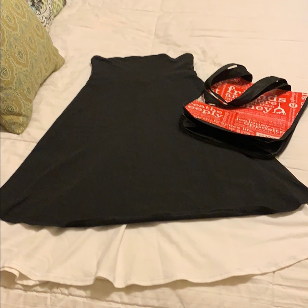 LuLuLemon skirt.